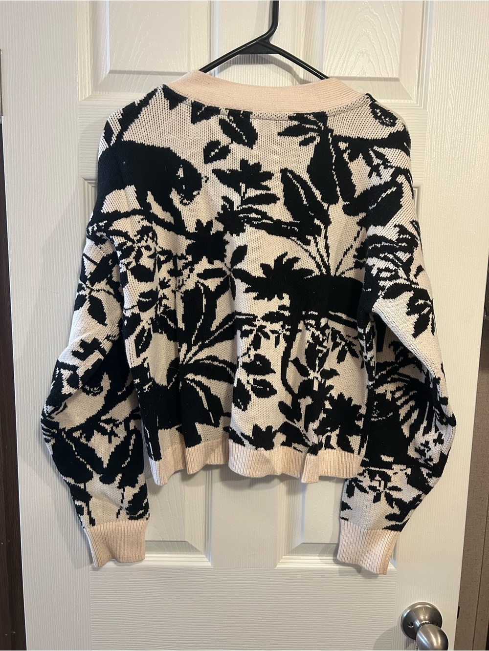 Maeve by Anthropologie Black & Cream Panther Cardigan Size Small - Picture 4 of 4